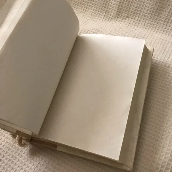 Handmade Pressed Flowers Journal - Picture 4 of 7